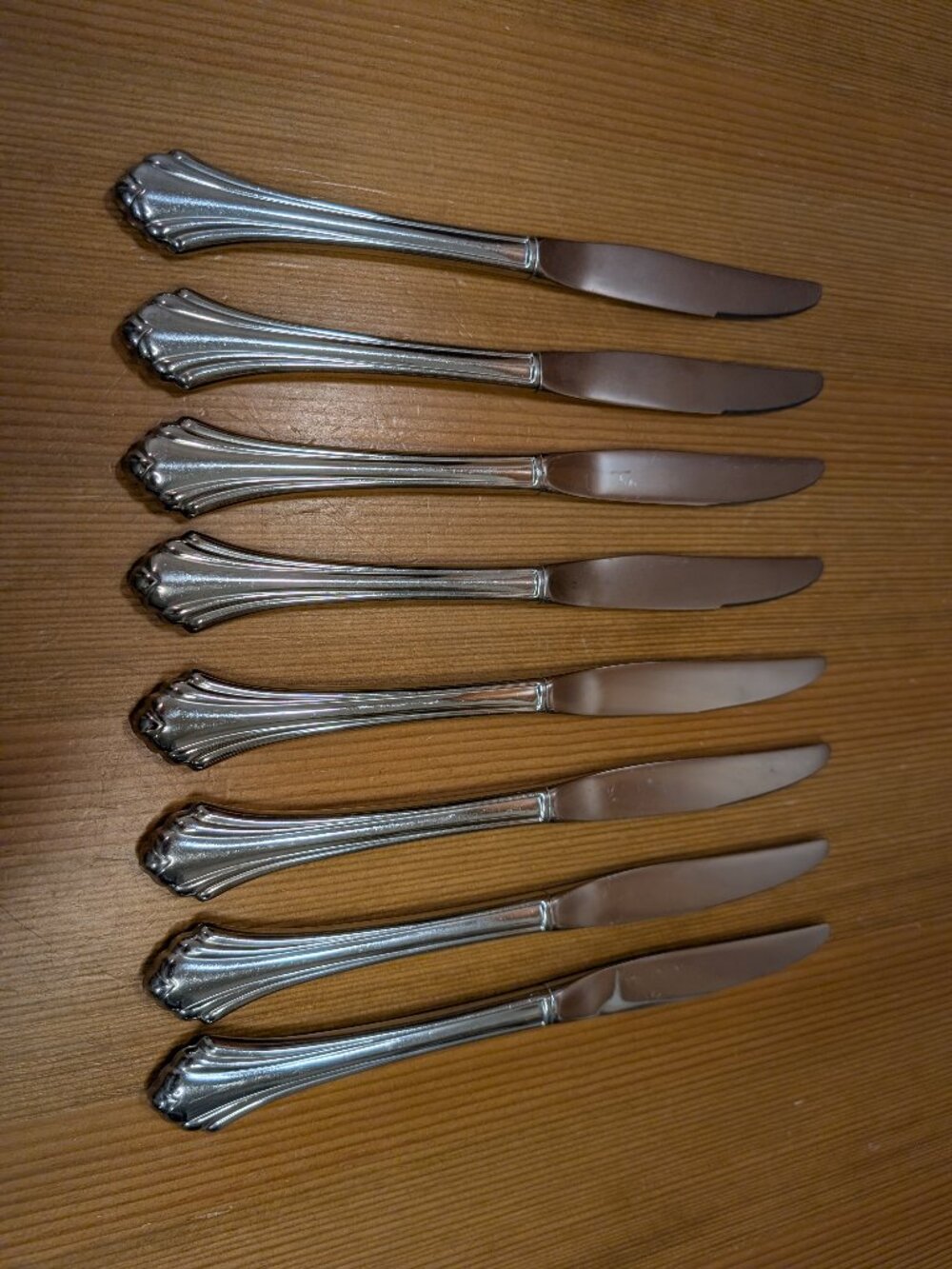 Set of 8 Oneida BANCROFT Stainless Steel 9" Inch Dinner Table Knives Lot - GUC